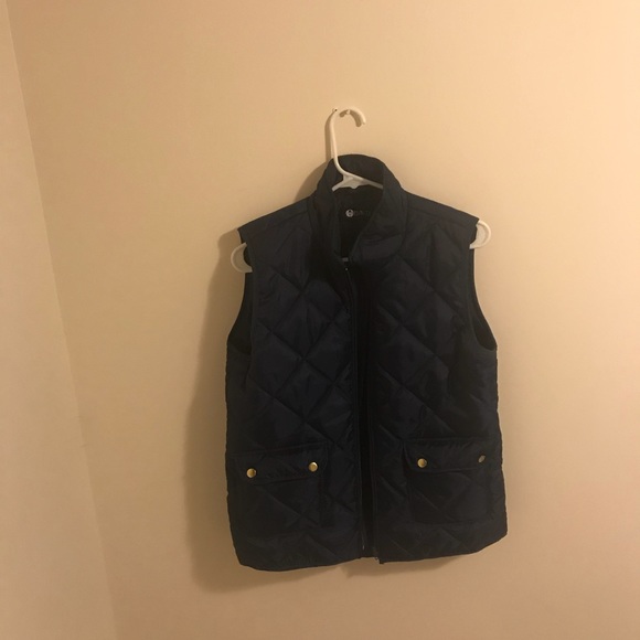Navy Blue quilted Vest - Picture 2 of 4